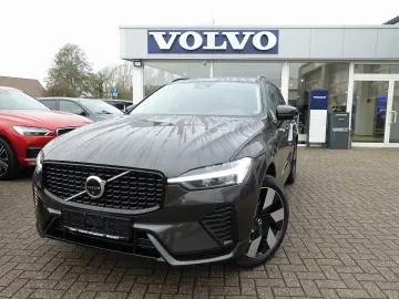 VOLVO XC60 Plus Dark T6 AWD Plug-in 360  Pano H&K