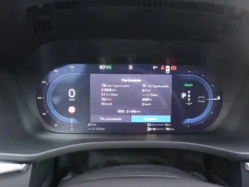 VOLVO XC60 Plus Dark T6 AWD Plug-in  360  H&K Pano