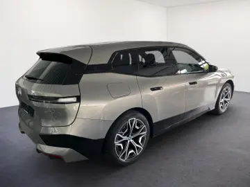 BMW iX 40 xDrive Sportpaket Edition Excellence 22Z