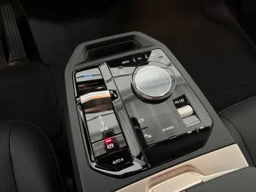 BMW iX 40 xDrive Sportpaket Edition Excellence 22Z