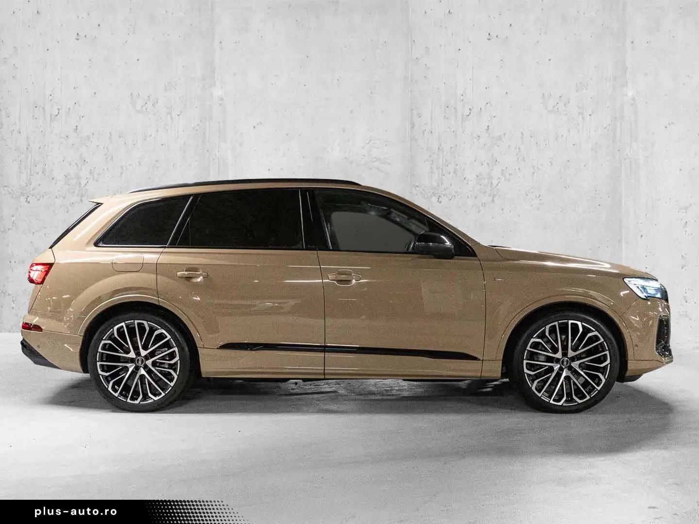 AUDI Q7 55 TFSI S line quattro S tronic (Pano AHK Luf