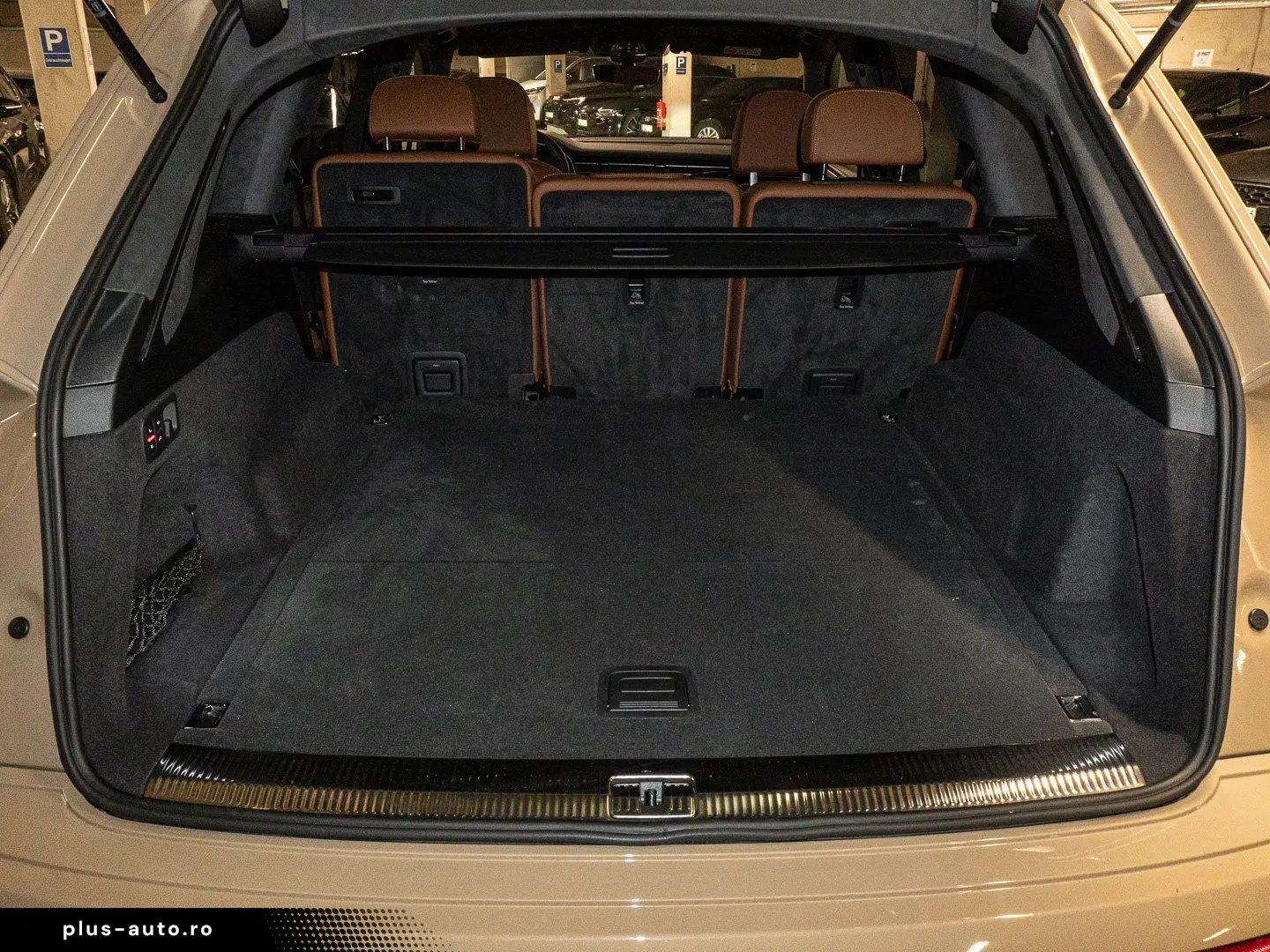 AUDI Q7 55 TFSI S line quattro S tronic (Pano AHK Luf