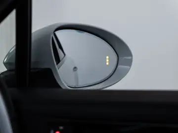 PORSCHE Cayenne Coupe S E-Hybrid SportDesign MATRIX