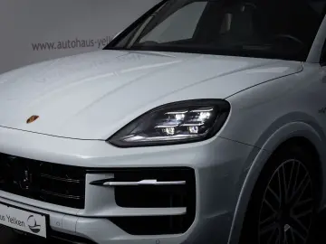 PORSCHE Cayenne Coupe S E-Hybrid SportDesign MATRIX