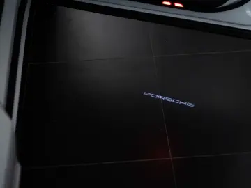 PORSCHE Cayenne Coupe S E-Hybrid SportDesign MATRIX