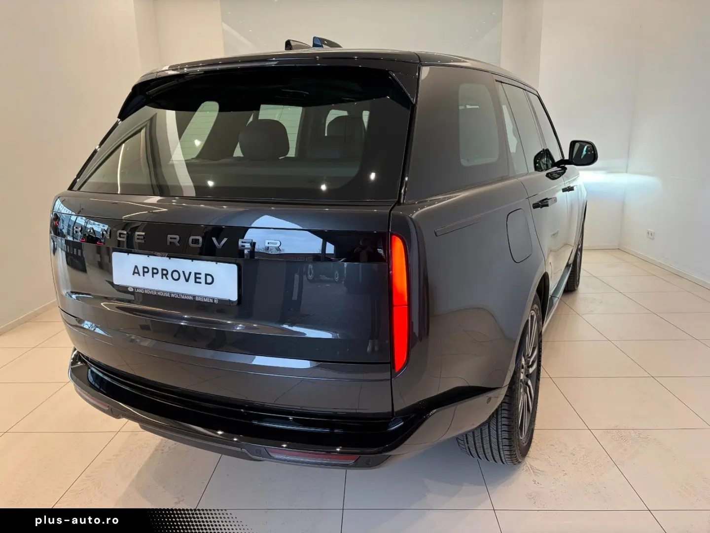 LAND ROVER Range Rover D350 HSE Shadow Pack & AHK