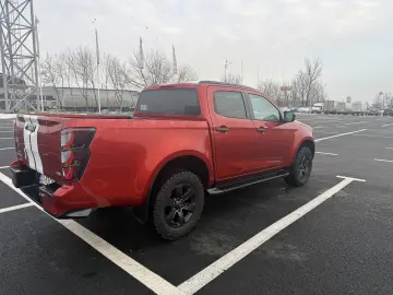 Isuzu D-Max