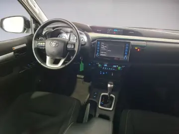 TOYOTA HiLux 4x4 Double Cab Autm. Comfort