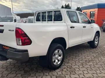 TOYOTA Hilux Double Cab 4x4