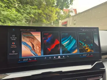 BMW 520 i M Sport Laser Pano Wide Cam Assistant H&K