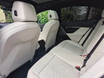 BMW 520 i M Sport Laser Pano Wide Cam Assistant H&K