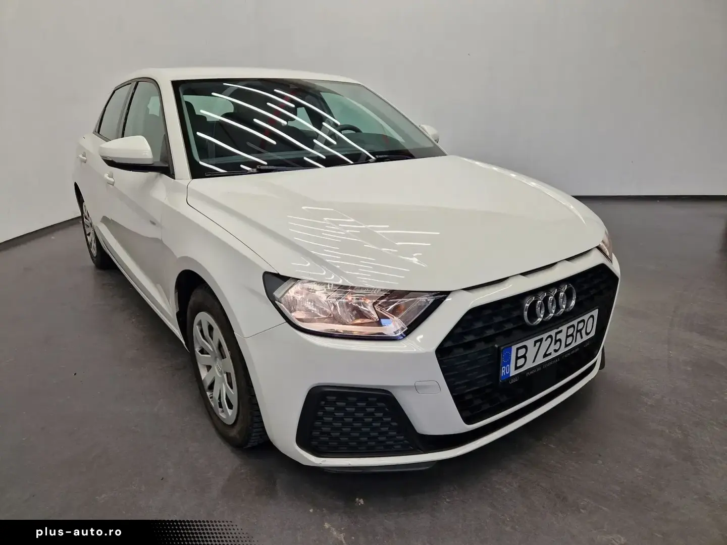 2020 CumpRoNouLeasingOperat CameraSpate VirtualCockpit Tva