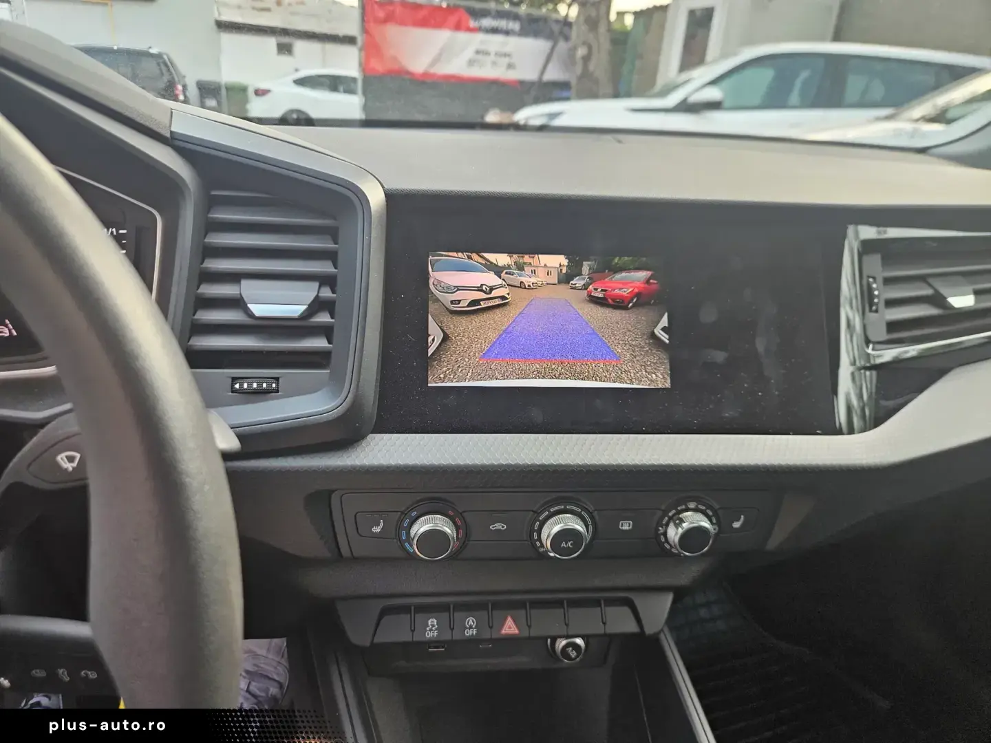 2020 CumpRoNouLeasingOperat CameraSpate VirtualCockpit Tva