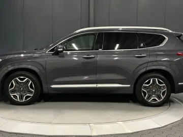 HYUNDAI Santa Fe Signature Plug-In Hybrid