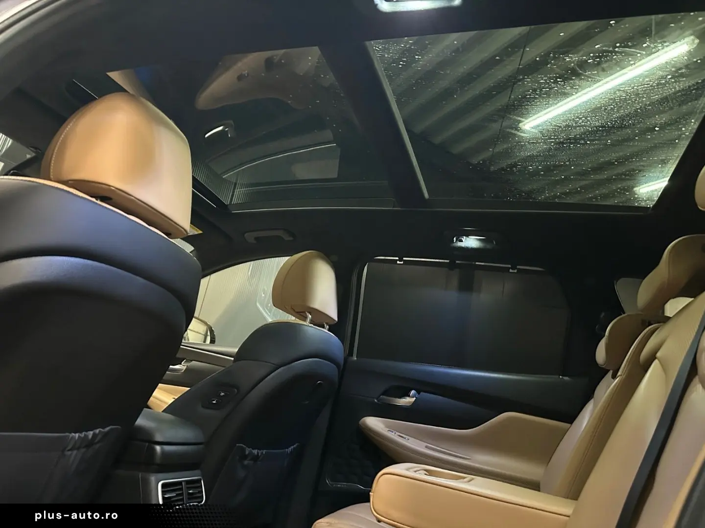 HYUNDAI Santa Fe Signature Plug-In Hybrid