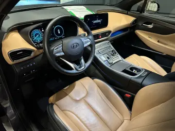 HYUNDAI Santa Fe Signature Plug-In Hybrid