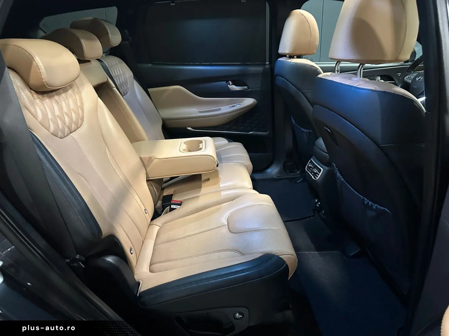 HYUNDAI Santa Fe Signature Plug-In Hybrid