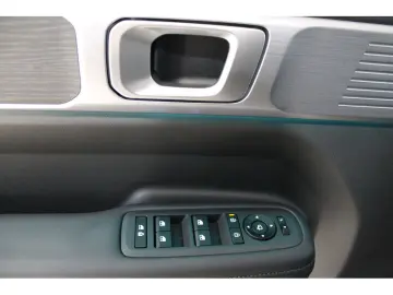 HYUNDAI Santa Fe 1.6 T-GDI Plug-In Hybrid