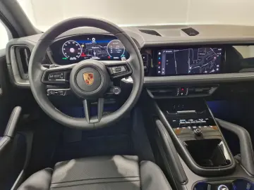 PORSCHE Cayenne ACC  BOSE  360  Kamera  AHK  Panorama