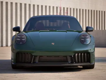 PORSCHE 911 992.2 Carrera 4 GTS  PTS brewstergreen Clubl