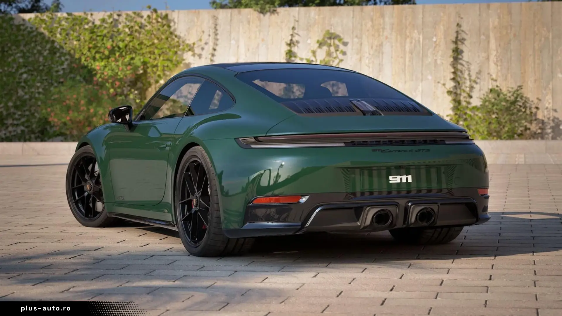 PORSCHE 911 992.2 Carrera 4 GTS  PTS brewstergreen Clubl