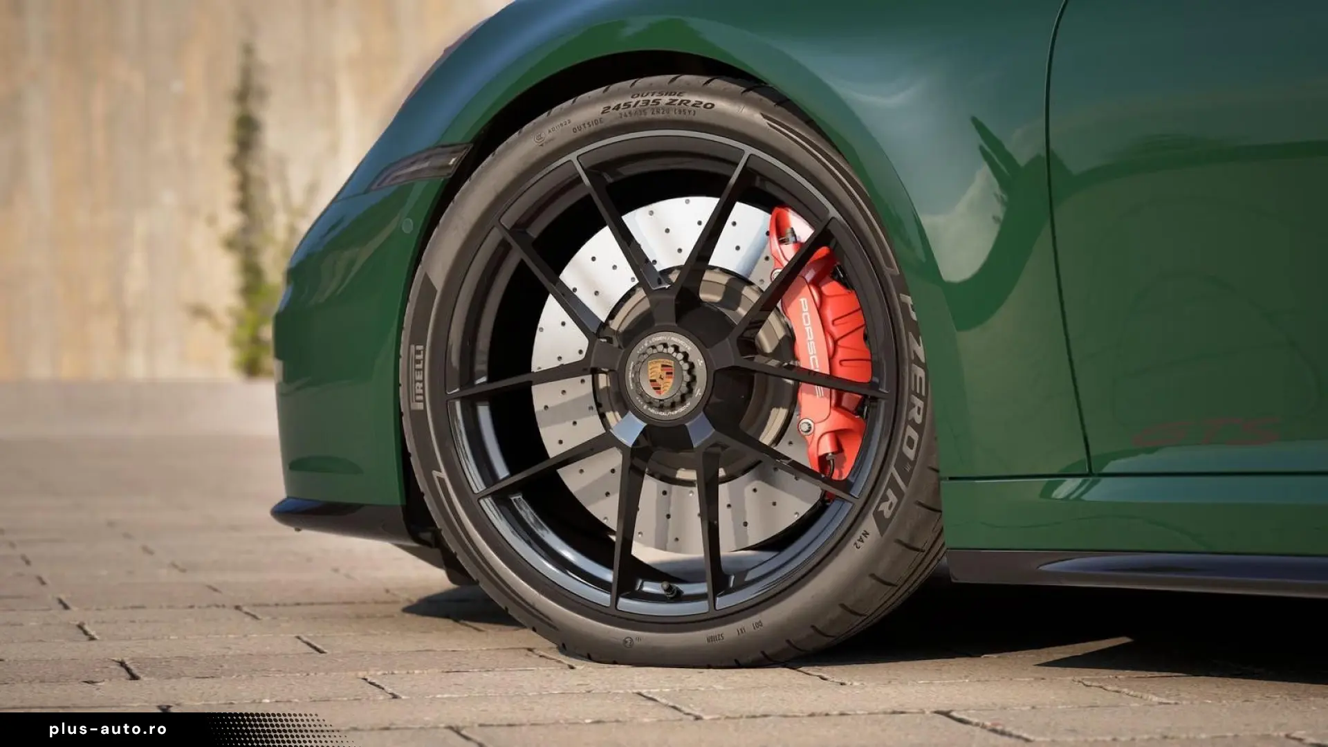 PORSCHE 911 992.2 Carrera 4 GTS  PTS brewstergreen Clubl