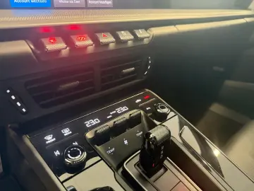 PORSCHE 911 Carrera Cabriolet Sport Design