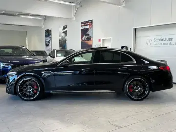 MERCEDES-BENZ E 53 Hybrid 4M  PANO HUD DISTR BURM DR&hellip;