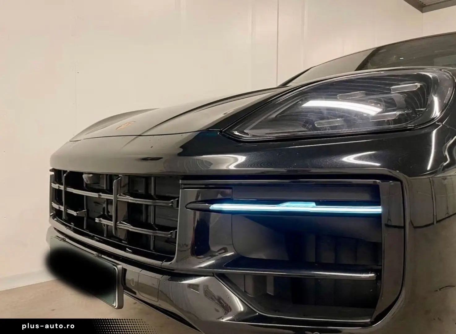 PORSCHE Cayenne E-Hybrid Sport