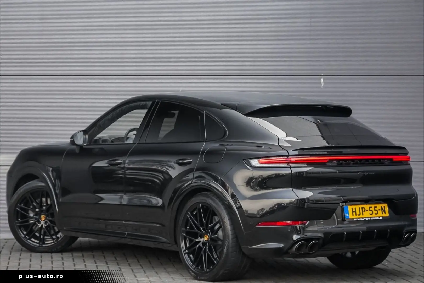 PORSCHE Cayenne Coupé 3.0 E-Hybrid