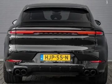 PORSCHE Cayenne Coupé 3.0 E-Hybrid