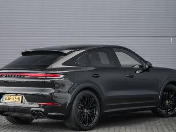 PORSCHE Cayenne Coupé 3.0 E-Hybrid