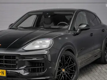 PORSCHE Cayenne Coupé 3.0 E-Hybrid