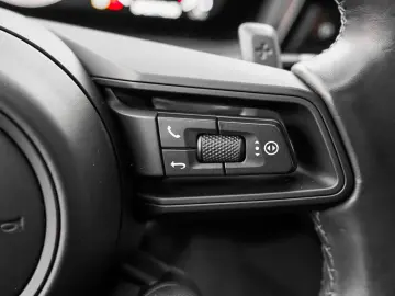 PORSCHE Cayenne Coupé 3.0 E-Hybrid