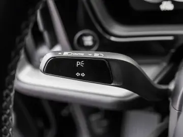 PORSCHE Cayenne Coupé 3.0 E-Hybrid