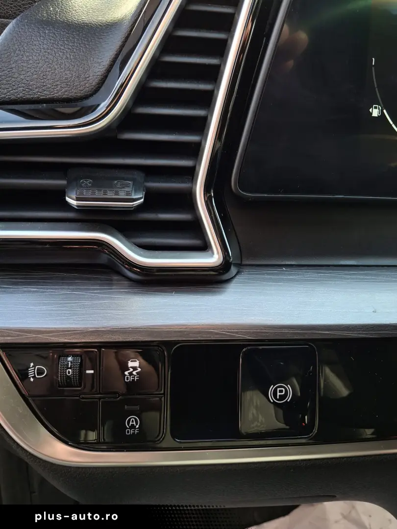 Kia Sportage 1.6 T-GDI MHEV 6MT 4x2 Style