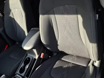 Kia Sportage 1.6 T-GDI MHEV 6MT 4x2 Style