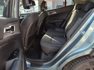 Kia Sportage 1.6 T-GDI MHEV 6MT 4x2 Style