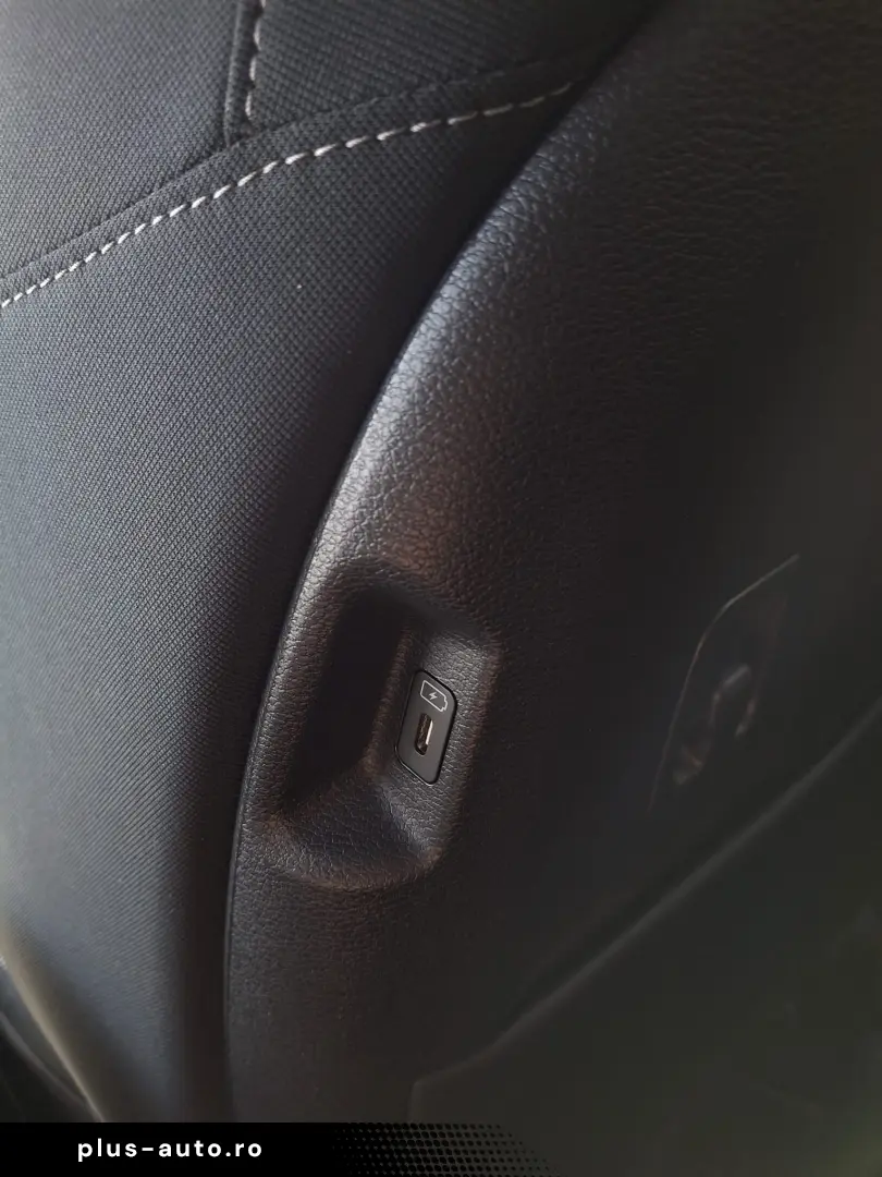 Kia Sportage 1.6 T-GDI MHEV 6MT 4x2 Style