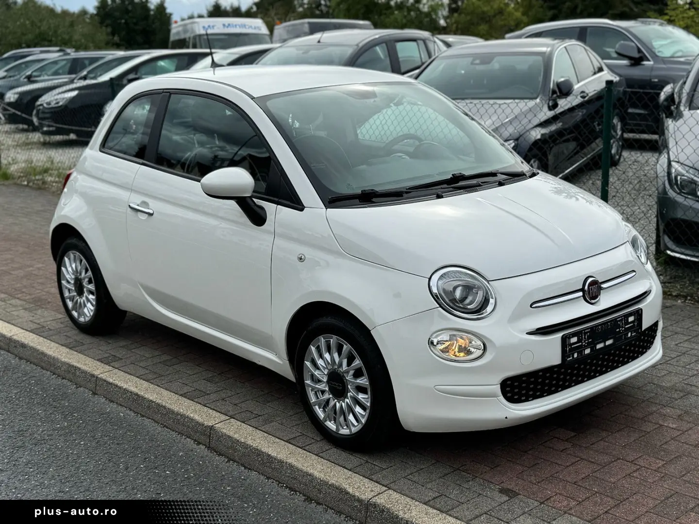 FIAT 500 Lounge Automatik  TüvNeu Zahnriemen erneuert