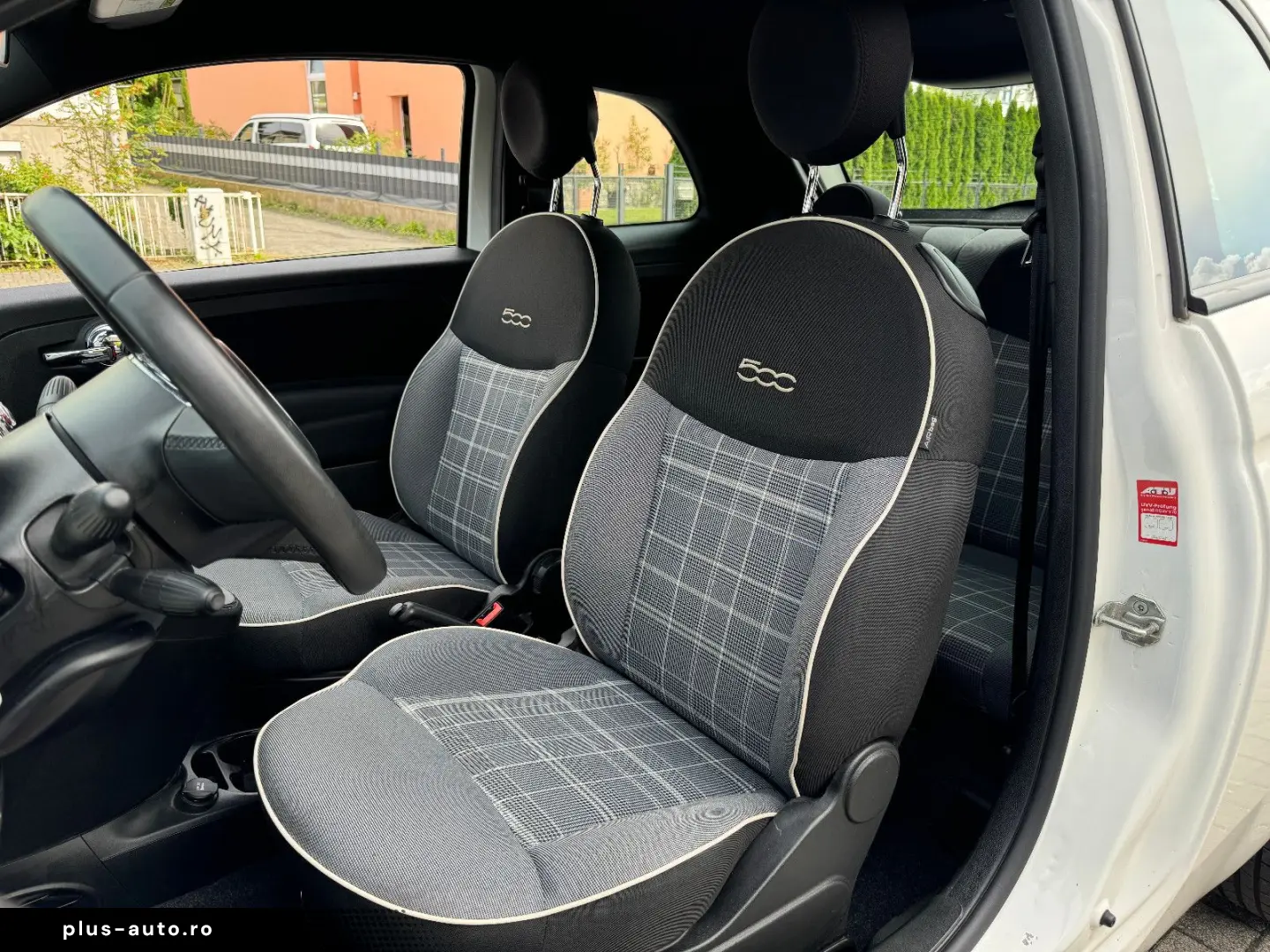 FIAT 500 Lounge Automatik  TüvNeu Zahnriemen erneuert