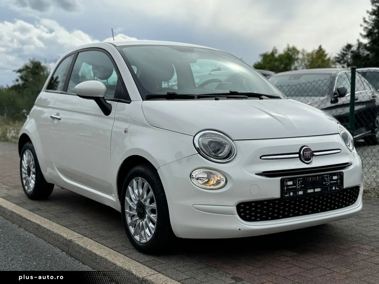 FIAT 500 Lounge Automatik  TüvNeu Zahnriemen erneuert
