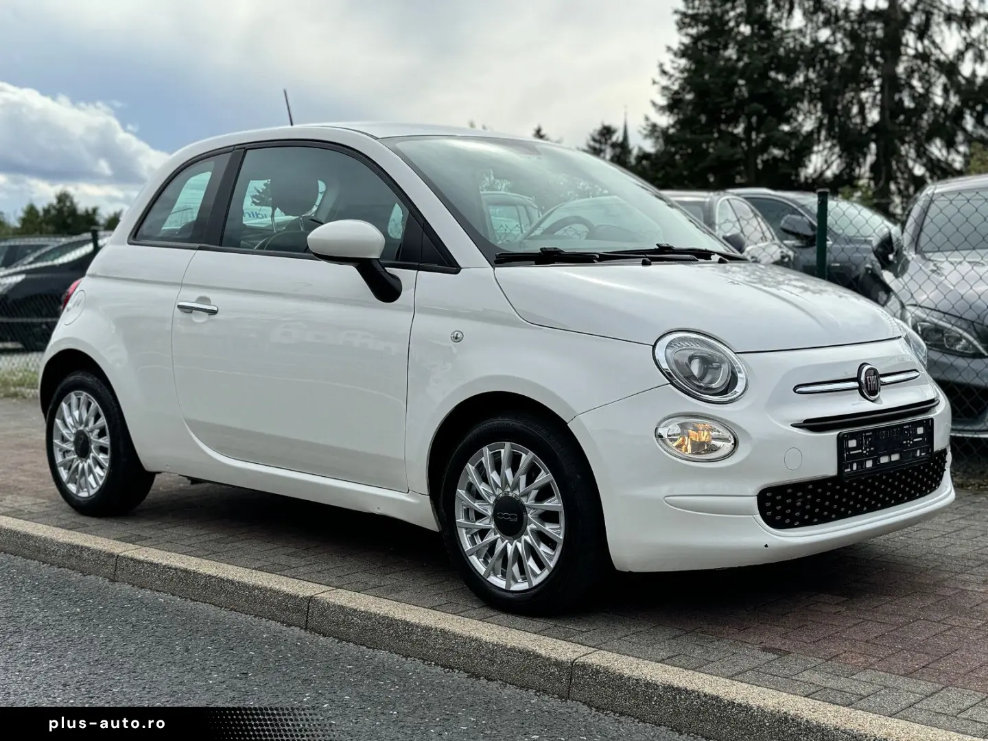 FIAT 500 Lounge Automatik  TüvNeu Zahnriemen erneuert