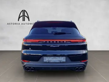 PORSCHE Cayenne SoftClose Bose Pano ACC HD-Matrix 360