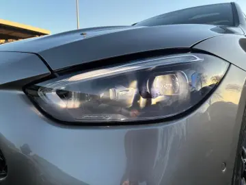 MERCEDES-BENZ C 400 e 4M AMG-Pr.  Night DigitalLi. D&hellip;