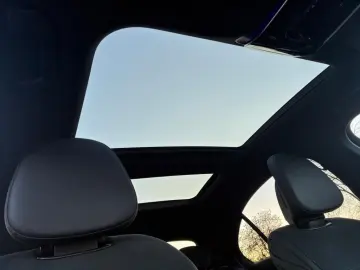 MERCEDES-BENZ C 400 e 4M AMG-Pr.  Night DigitalLi. D&hellip;