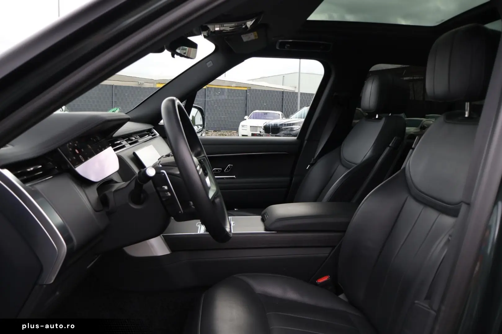 LAND ROVER Range Rover D350 HSE SWB Pano-Standhzg-KeyGo-ACC