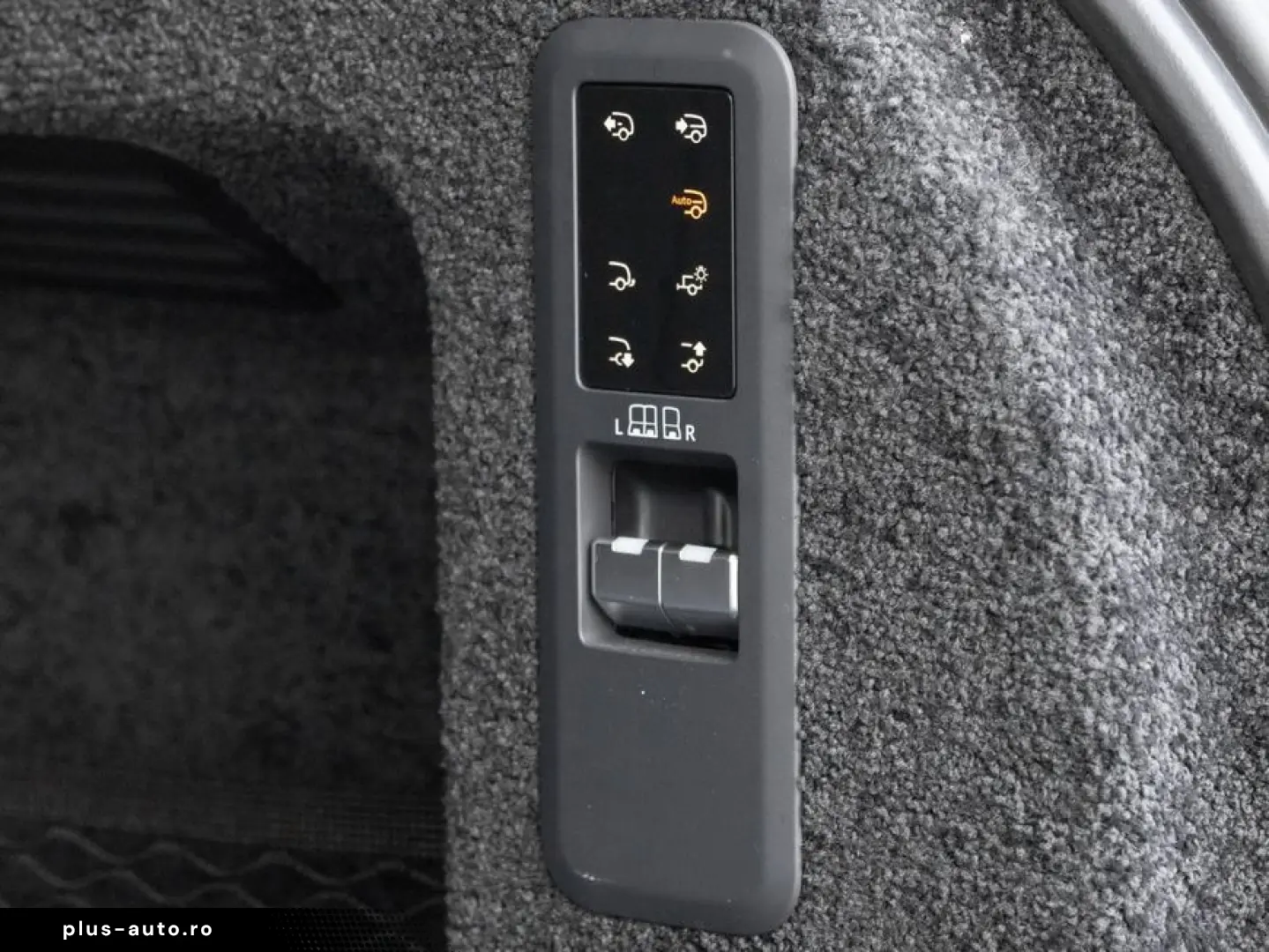 LAND ROVER Range Rover D350 HSE