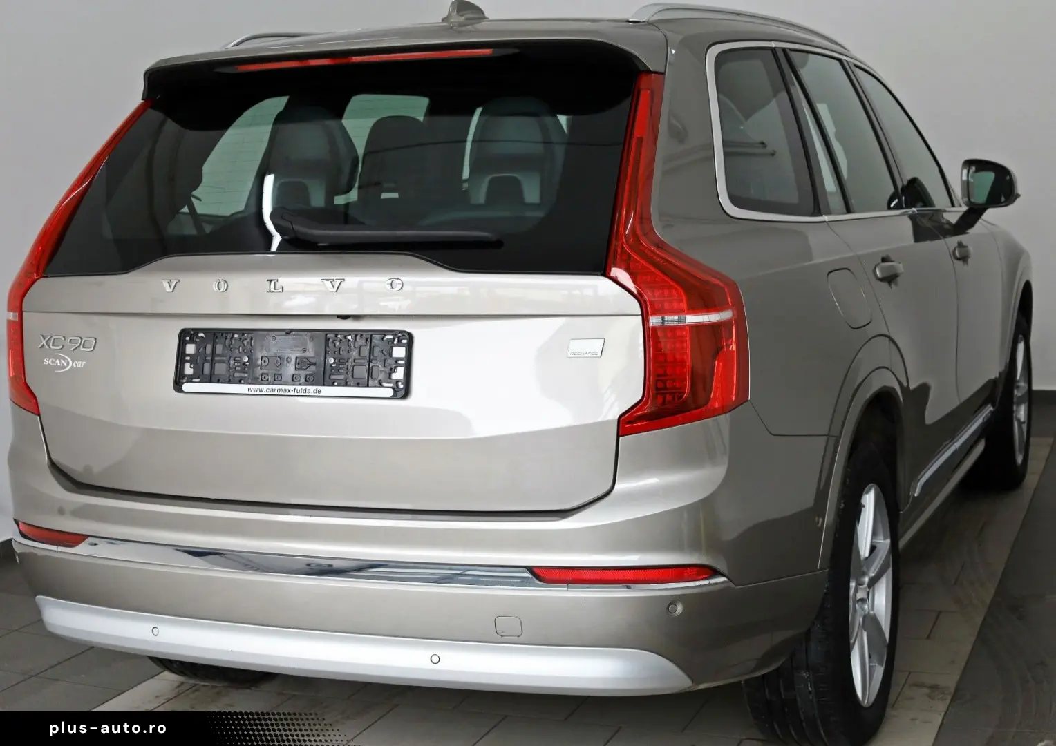 VOLVO XC90 T8 Inscription Expr. Navi 360Kam HUD 7Sitze