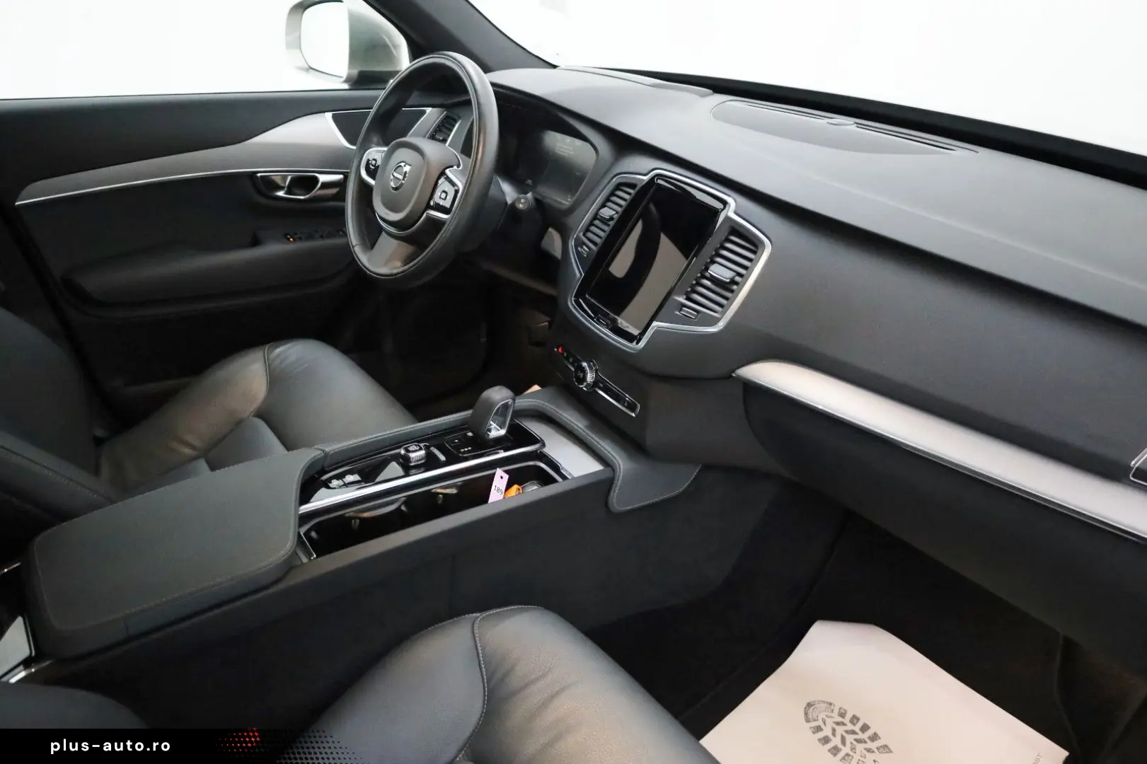 VOLVO XC90 T8 Inscription Expr. Navi 360Kam HUD 7Sitze